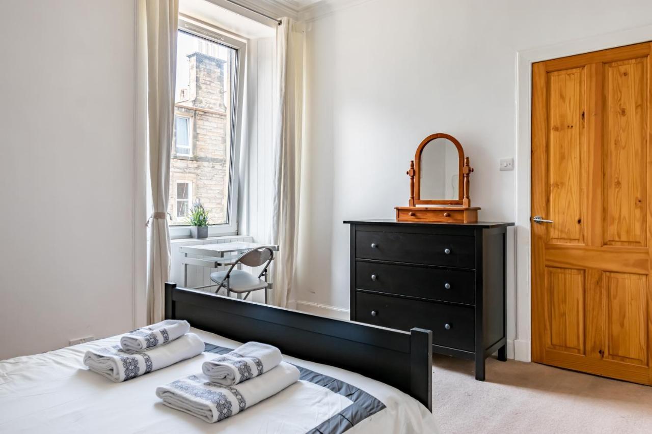 Amazing Apartments - Dalgety St - Near Holyrood Edimburgo Esterno foto